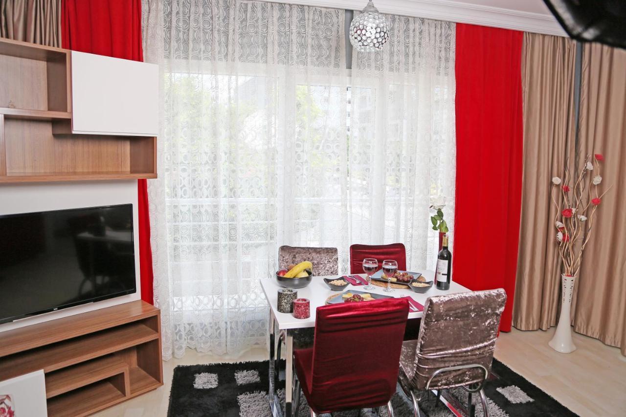 Memory Suites 布尤切克梅奇 外观 照片